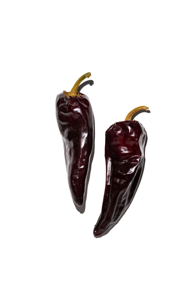 Whole Dried Espelette Chiles – Boonville Barn Collective